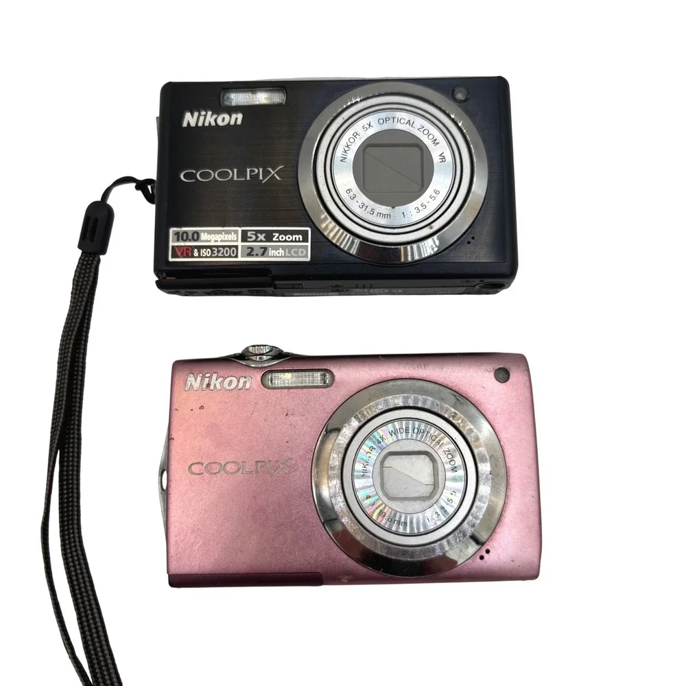 カメラ Nikon COOLPIX S560 ピンク 10.0メガピクセル